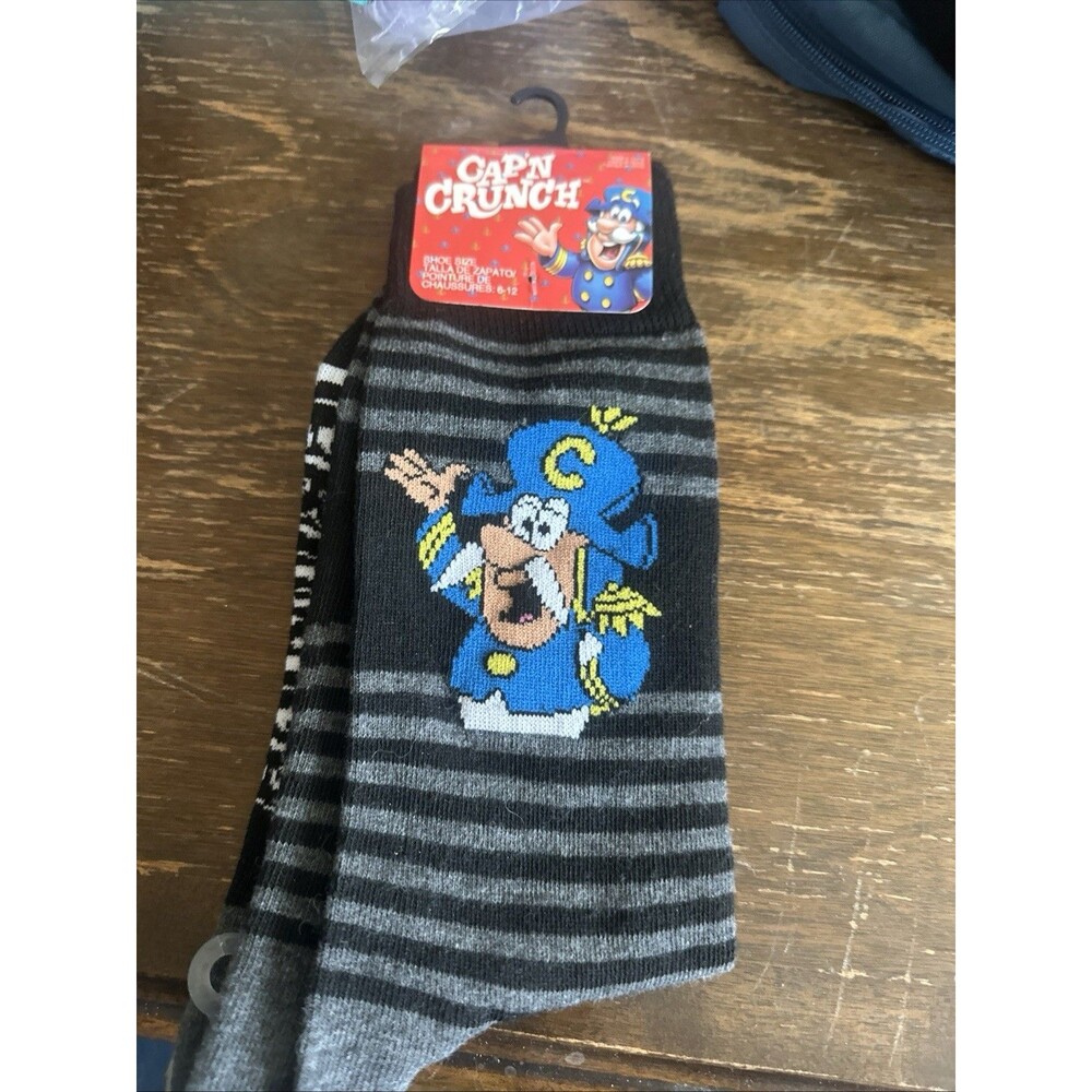 Classic Captain Crunch Cereal New Pair Socks Black Stripes Fits 6-12 Advertising
